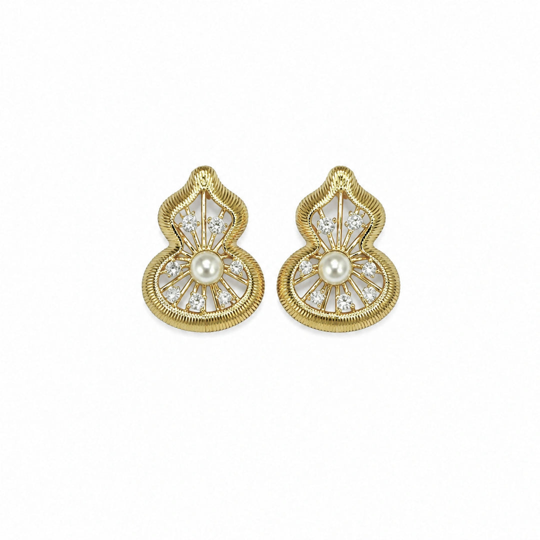 Pearl Bloom Stud Earrings