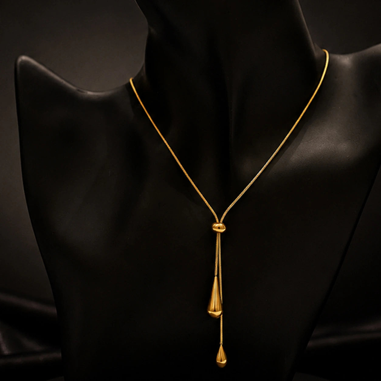 Minimal Drop Lariat Necklace